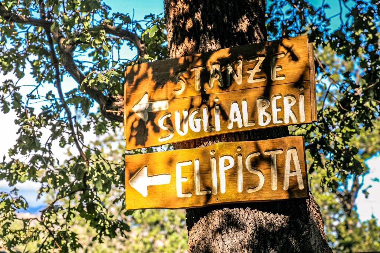 B & B Le Casette Sull'Albero Di Villa Alba Messina Eksteriør bilde